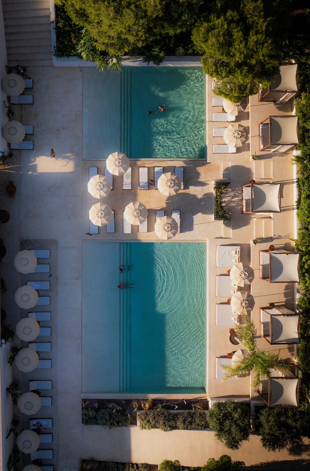 Pool Club